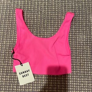 NWT Aritzia seamless Fluro pink bra top